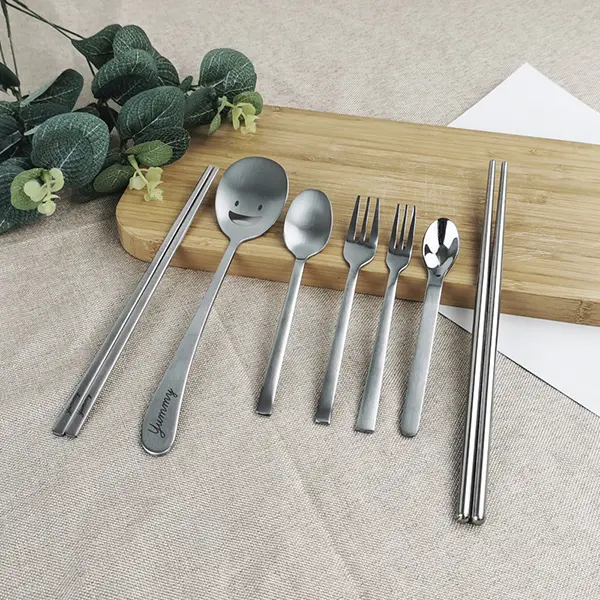 Stainless steel tableware maintenance